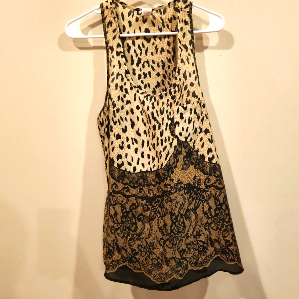 Lily White dressy tank, M